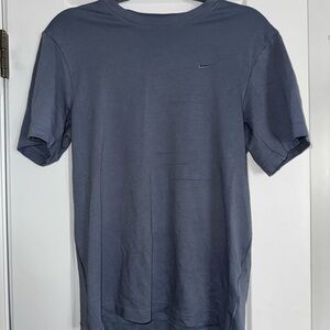 Women’s Nike Short-Sleeve Top